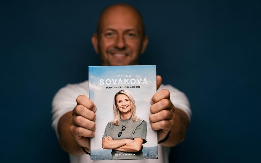 Plukovnice lidských duší: vojenská psycholožka, která zvládá válku, smrt i humor